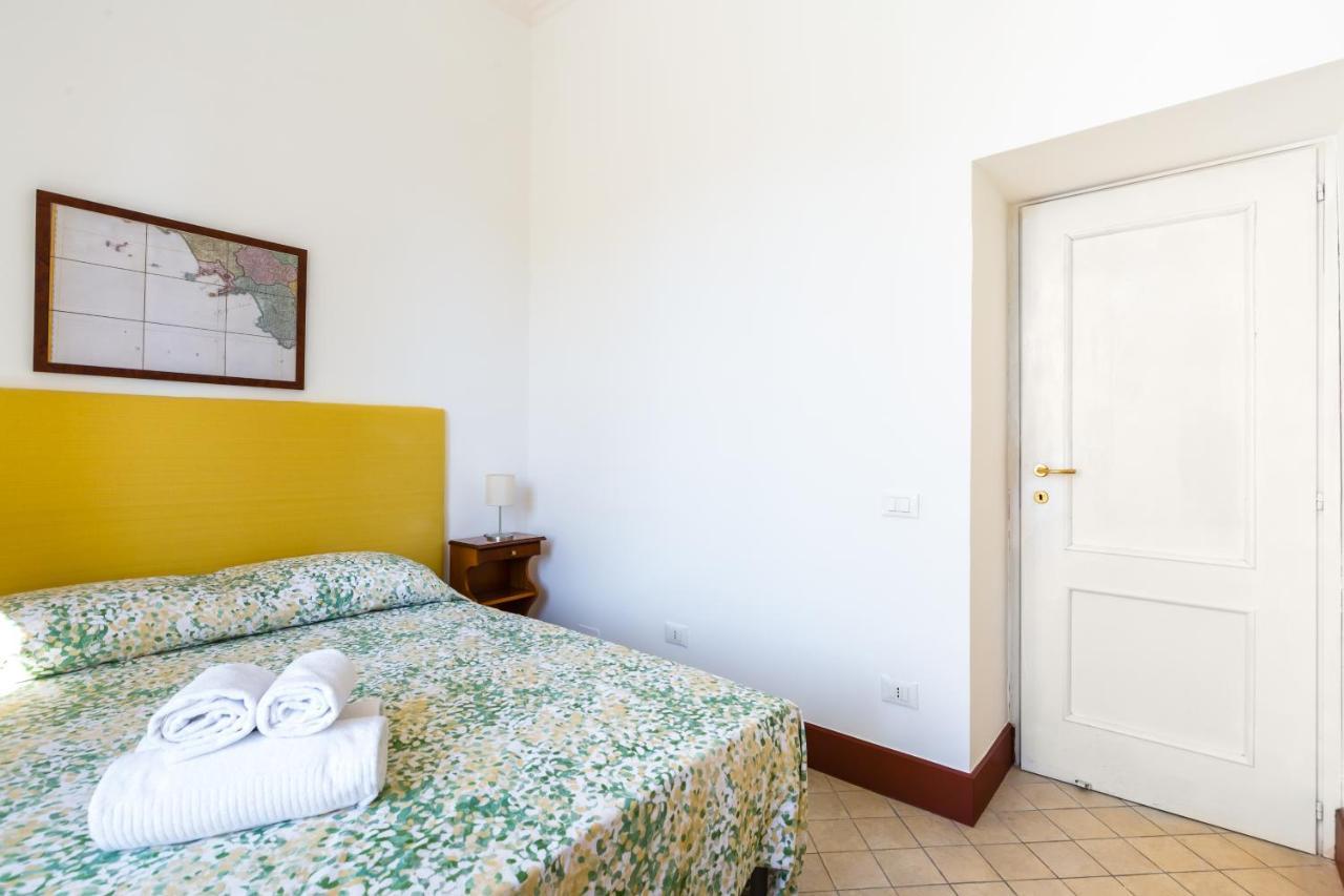 Lopez 20 A Big Family Apartment By Napoliapartments Extérieur photo