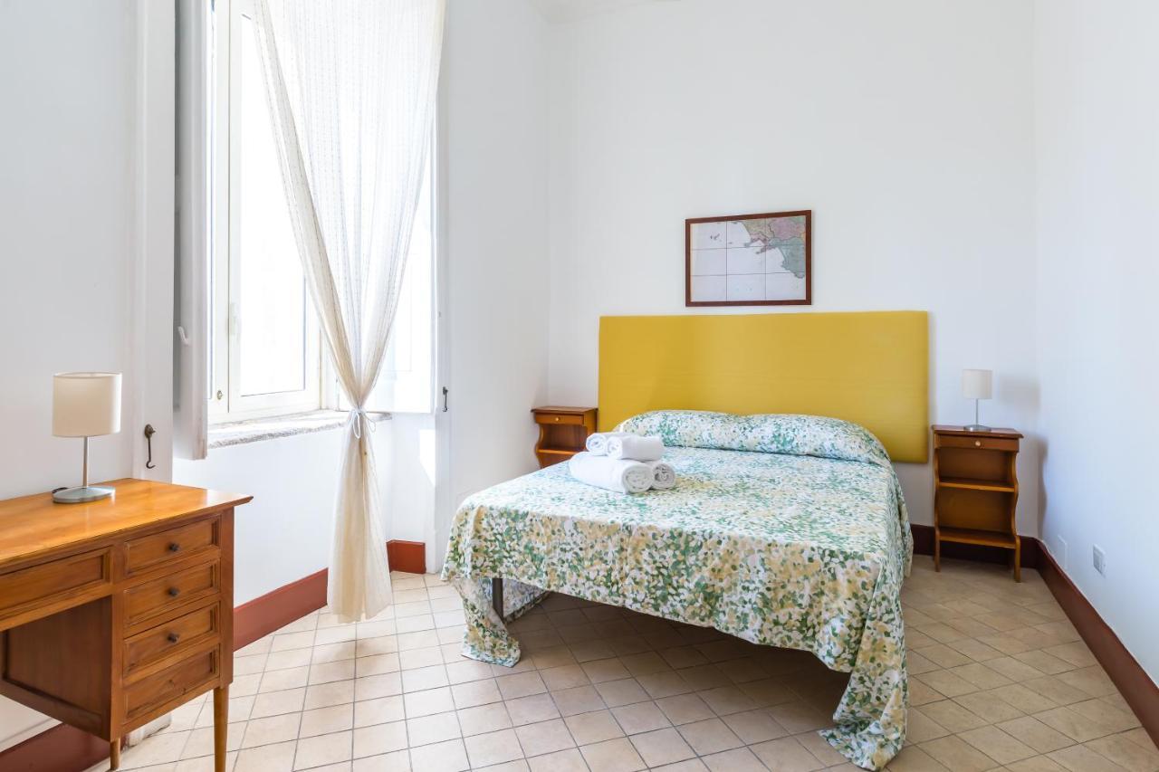 Lopez 20 A Big Family Apartment By Napoliapartments Extérieur photo
