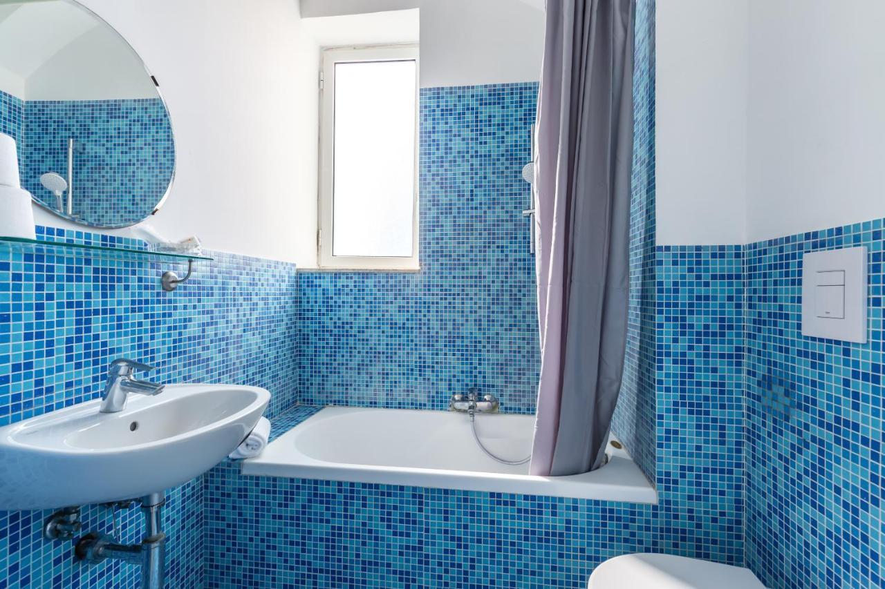 Lopez 20 A Big Family Apartment By Napoliapartments Extérieur photo
